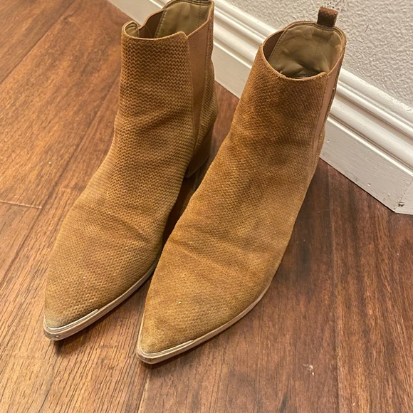 Marc Fisher LTD Women's Mlyale Ankle Bootie - Picture 1 of 4